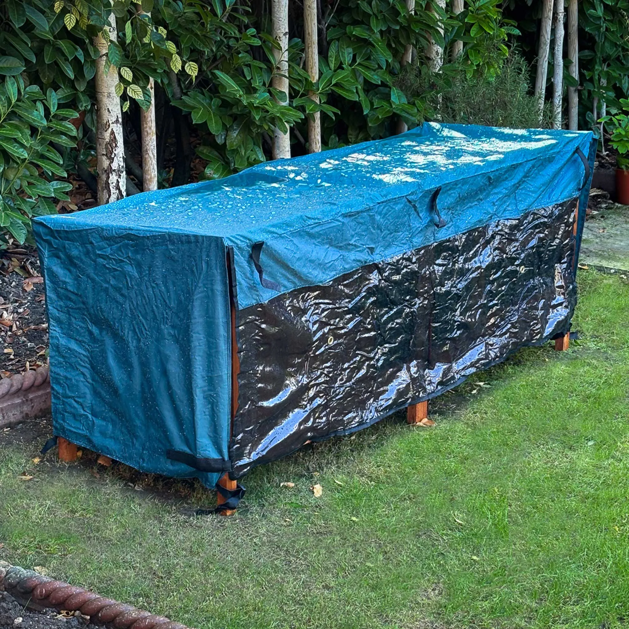 5ft Chartwell Single Guinea Pig Hutch Cover | Protect Your Hutch From The Weather With Day Dry™ Rain Covers