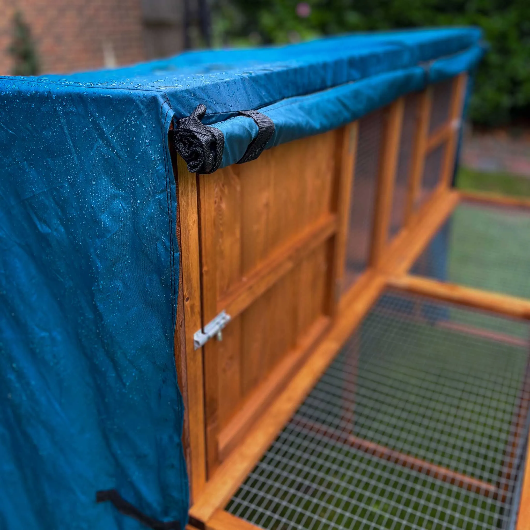 6ft Kendal Guinea Pig Hutch and Run Cover | Protect Your Hutch From The Weather With Day Dry™ Rain Covers