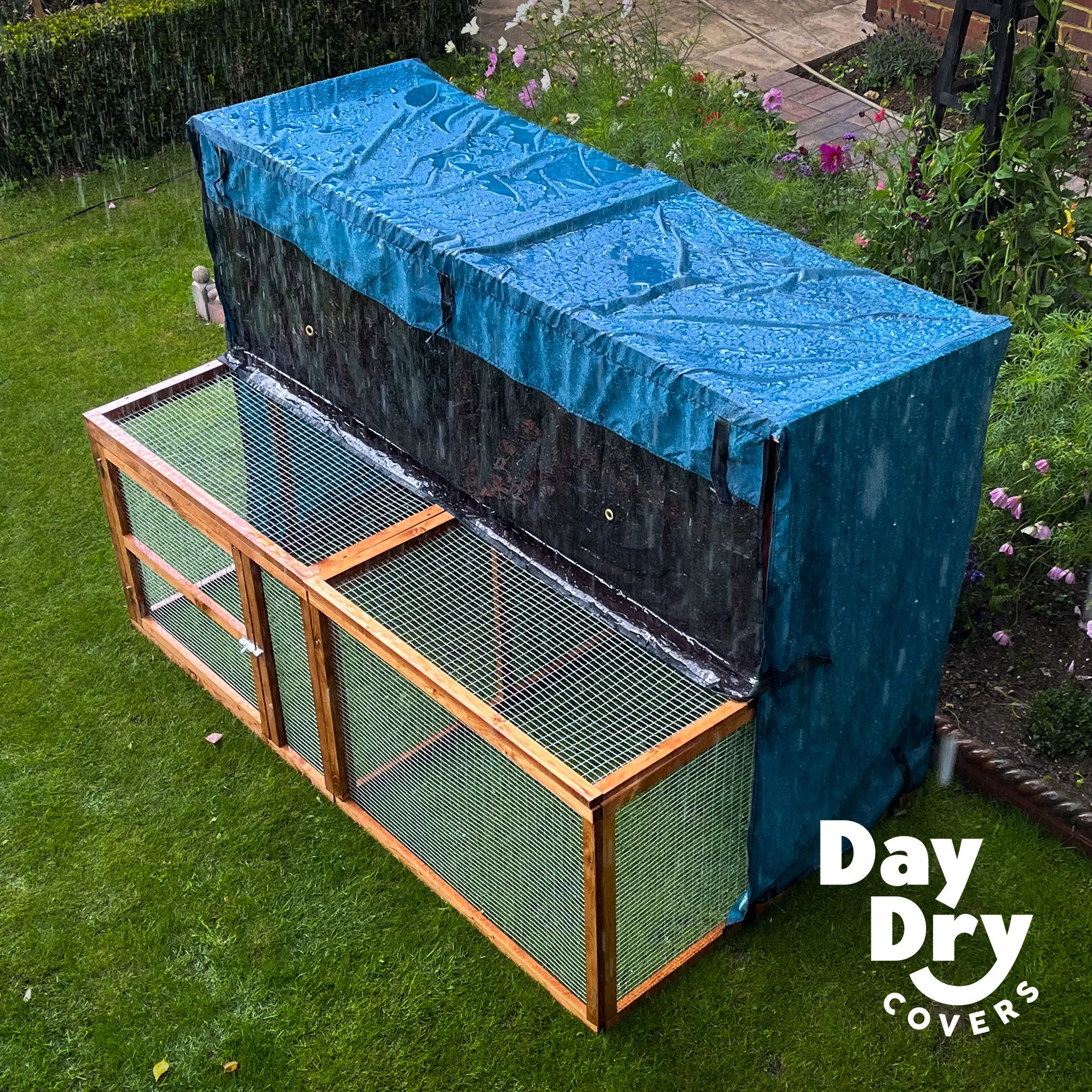 6ft Kendal Guinea Pig Hutch and Run Cover | Protect Your Hutch From The Weather With Day Dry™ Rain Covers