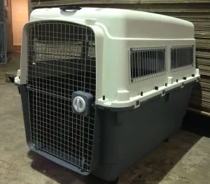 Giant L120 airline approved pet carrier